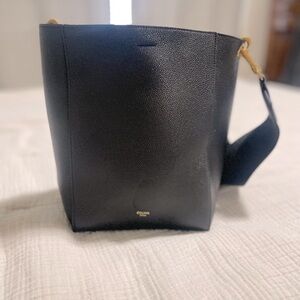 Celine Seau Sangle Small, Black